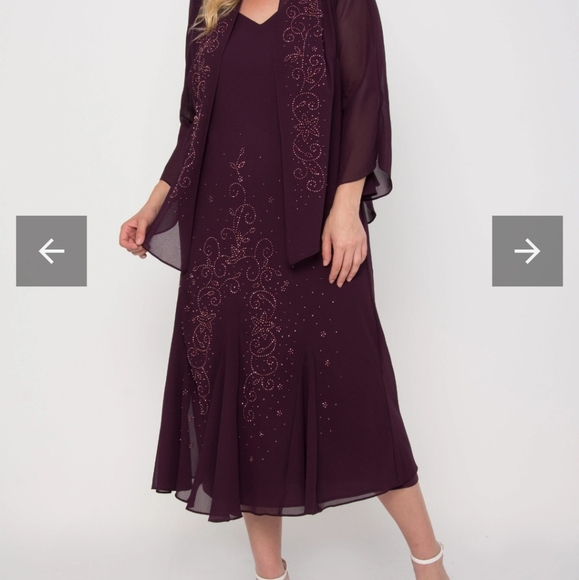 Lovely plus sized formal dress - Picture 3 of 3